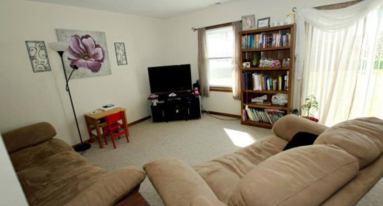 Living Room - 3 bedroom