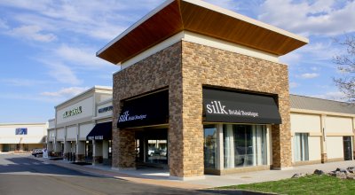 Exterior view of Shoppes at Lac De Ville