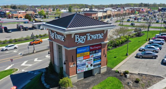 baytowne-sign-fullwithtenants.jpg